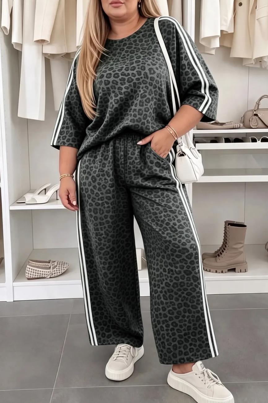 Gray Leopard Print Set